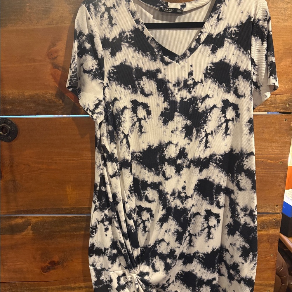 SHEIN Black and White Tie-Dye Mini Dress